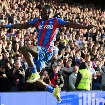 Crystal Palace secured a narrow 1-0 victory over Ipswich Town, with Ibrahima Sarr scoring the decisive goal for the in-form hosts.